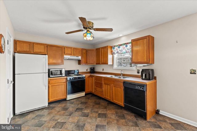 116 RUEL AVE, Hanover, PA 17331