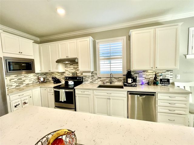 1712 HYSSOP LOOP, North Port, FL 34289