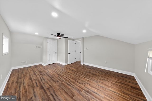 1504 OLD FARM RD, Wilmington, DE 19805
