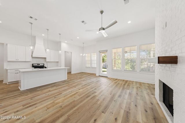 400 Croft Row, Lafayette, LA 70503