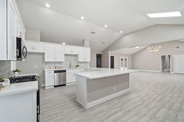 2603 Baycrest Drive, Houston, TX 77058