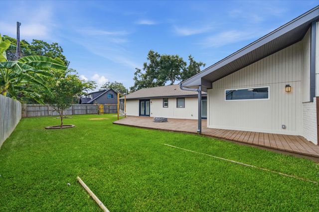 2603 Baycrest Drive, Houston, TX 77058
