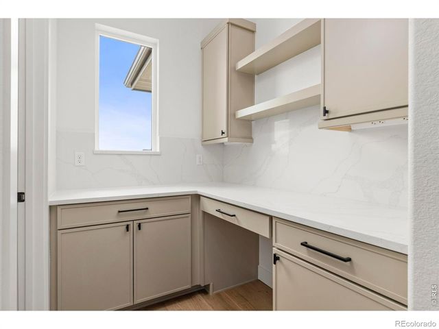 1727 Abundance Drive, Windsor, CO 80550