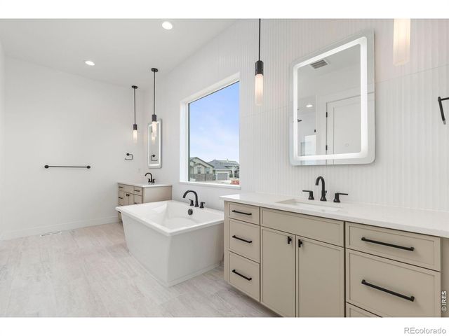 1727 Abundance Drive, Windsor, CO 80550