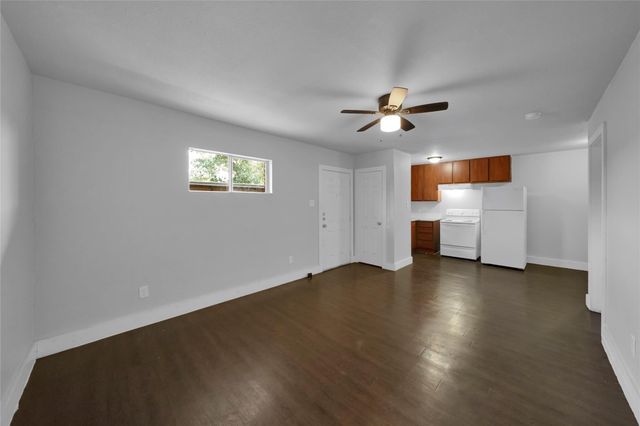 6518 Weston 11, Houston, TX 77021