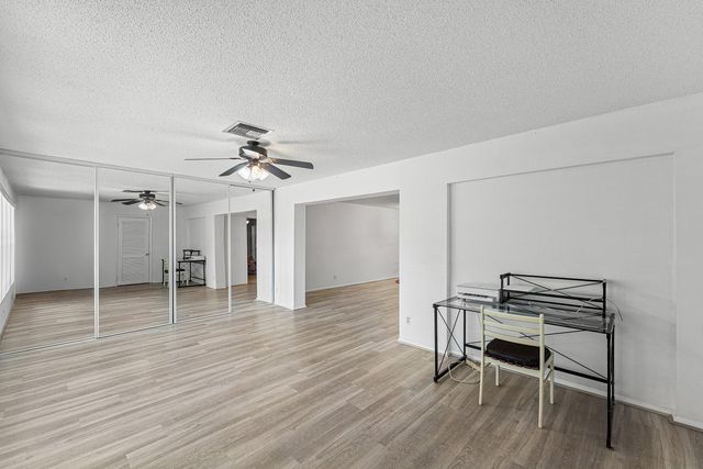 2638 GATELY Drive E 125, West Palm Beach, FL 33415