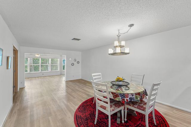 2638 GATELY Drive E 125, West Palm Beach, FL 33415