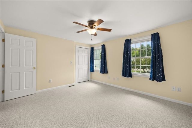 728 Auburn St H3, Whitman, MA 02382
