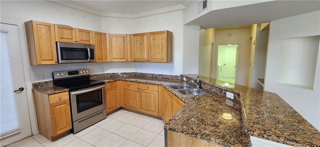 1794 Concordia Lake CIR 2603, Cape Coral, FL 33909