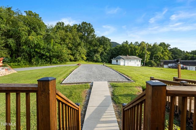 293 Denton Valley Road, Bristol, TN 37620