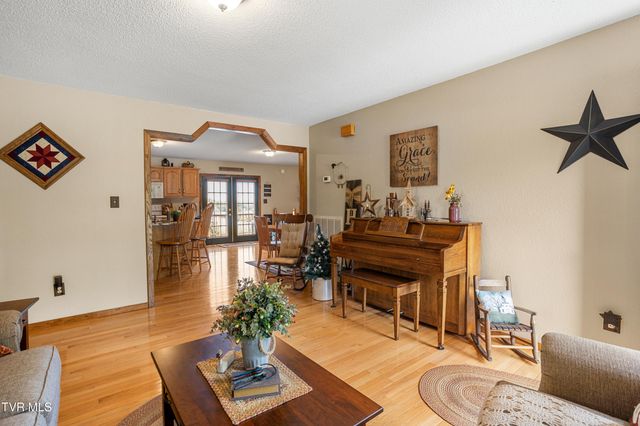 293 Denton Valley Road, Bristol, TN 37620