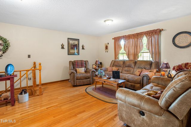 293 Denton Valley Road, Bristol, TN 37620