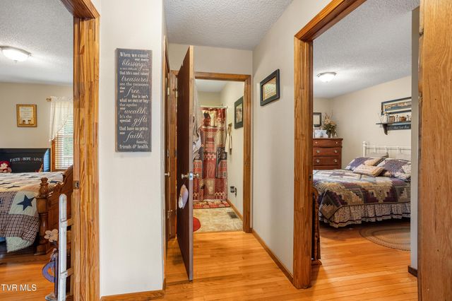 293 Denton Valley Road, Bristol, TN 37620
