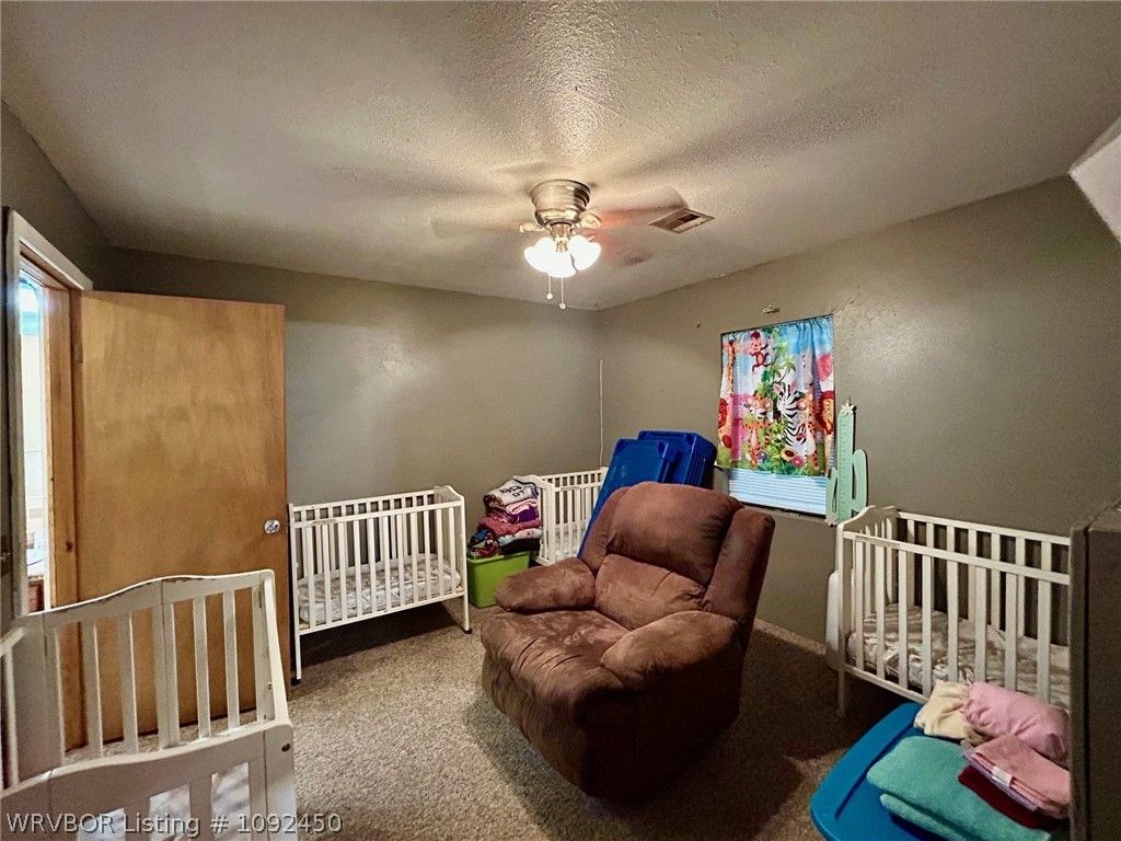 19034 Maple Street 19034 Maple Street