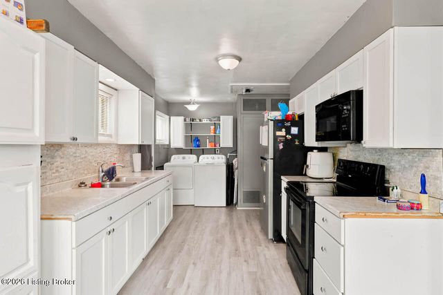 4807 Redwing Way, Louisville, KY 40213