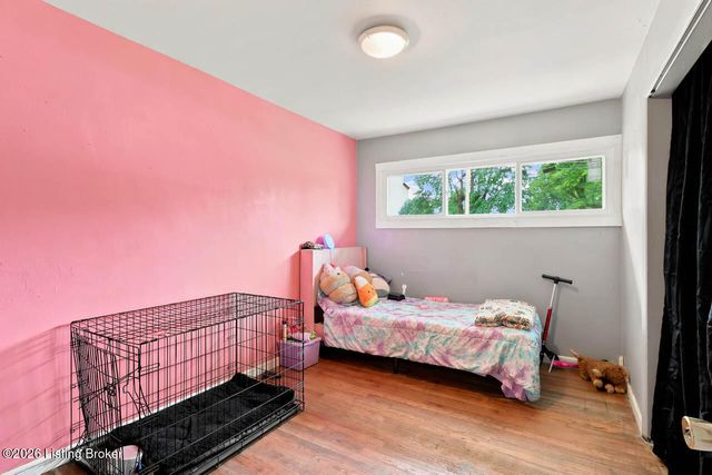 4807 Redwing Way, Louisville, KY 40213