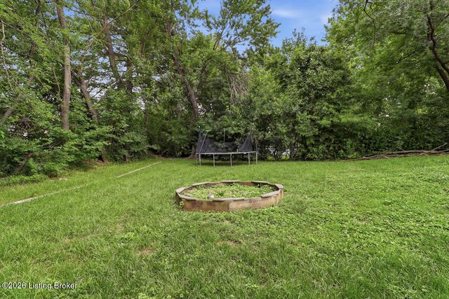 4807 Redwing Way, Louisville, KY 40213