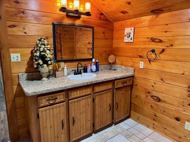 545 Fm 834 W, Hardin, TX 77575