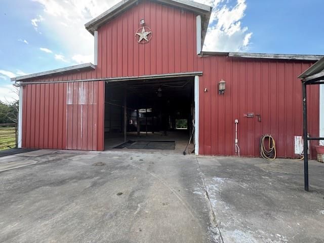 545 Fm 834 W, Hardin, TX 77575