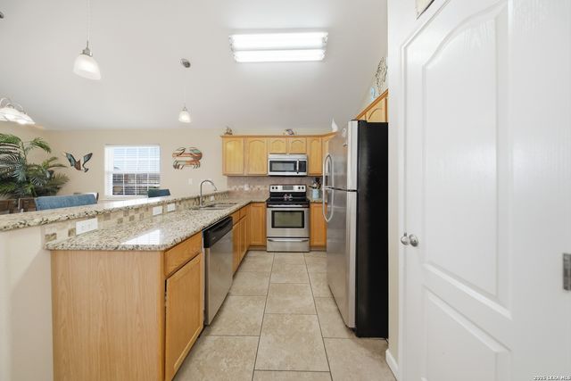 415 SPENCERS LNDG, Port Aransas, TX 78373