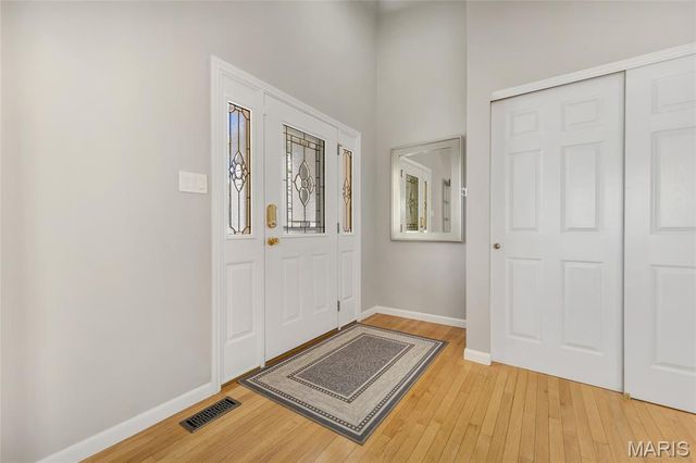 16870 Hickory Crest Drive, Wildwood, MO 63011