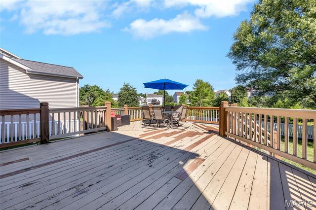 16870 Hickory Crest Drive, Wildwood, MO 63011