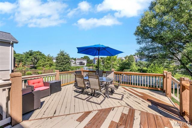 16870 Hickory Crest Drive, Wildwood, MO 63011