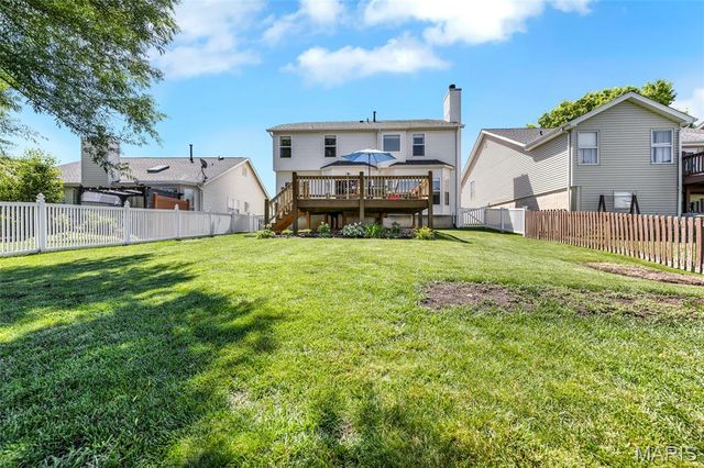 16870 Hickory Crest Drive, Wildwood, MO 63011