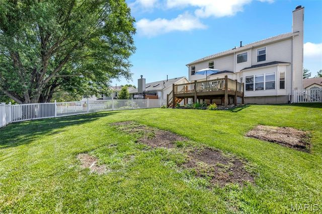 16870 Hickory Crest Drive, Wildwood, MO 63011