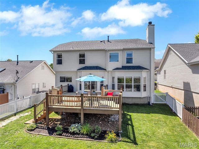 16870 Hickory Crest Drive, Wildwood, MO 63011