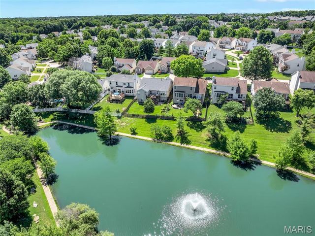 16870 Hickory Crest Drive, Wildwood, MO 63011