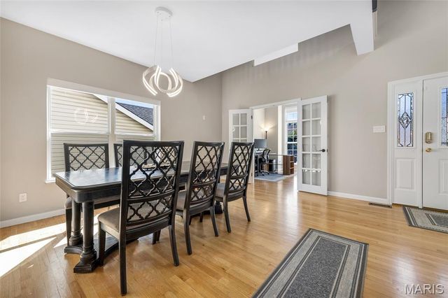 16870 Hickory Crest Drive, Wildwood, MO 63011