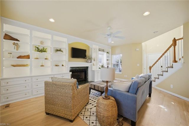 2108 Wake Forest ST, Virginia Beach, VA 23451