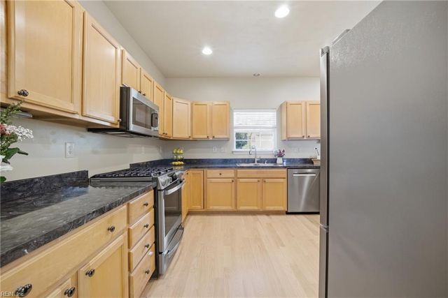 2108 Wake Forest ST, Virginia Beach, VA 23451