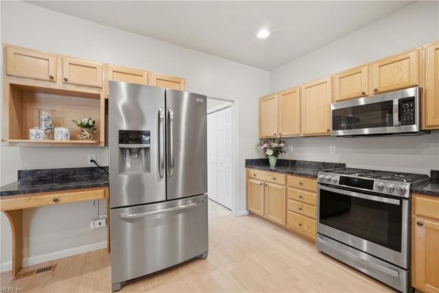 2108 Wake Forest ST, Virginia Beach, VA 23451