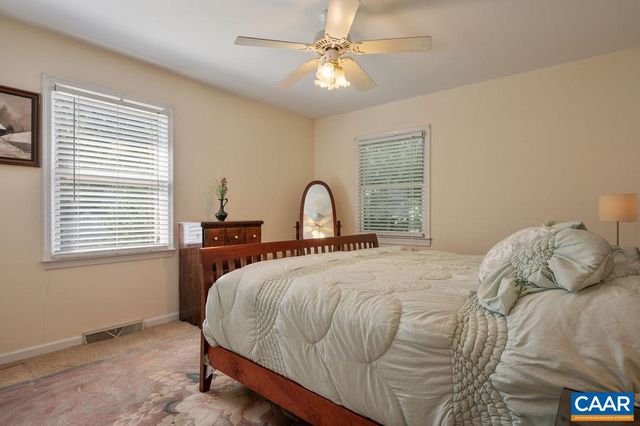 1754 HEARTHGLOW LN, Charlottesville, VA 22901