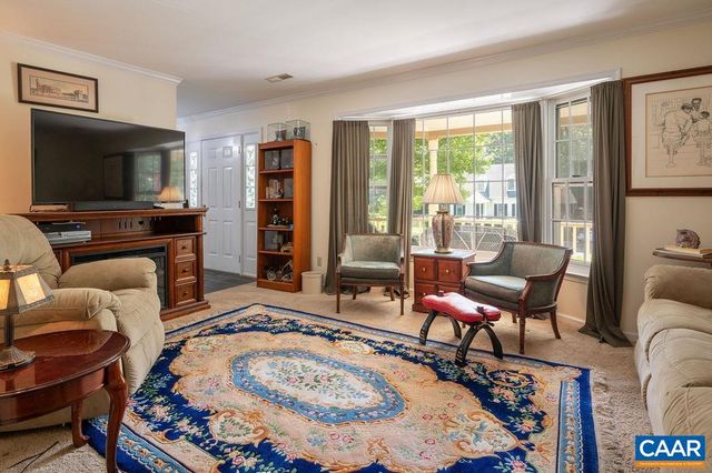 1754 HEARTHGLOW LN, Charlottesville, VA 22901