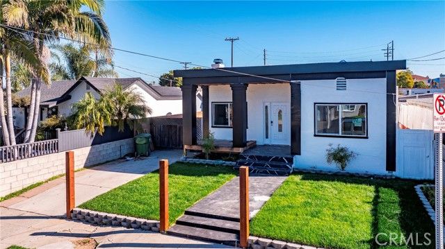 1262 N Lagoon, Wilmington (los Angeles), CA 90744