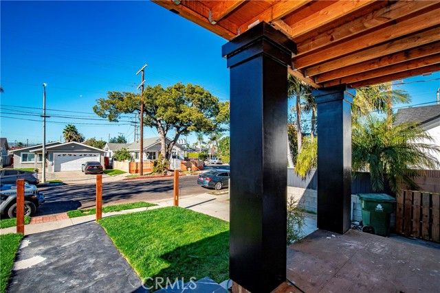 1262 N Lagoon, Wilmington (los Angeles), CA 90744