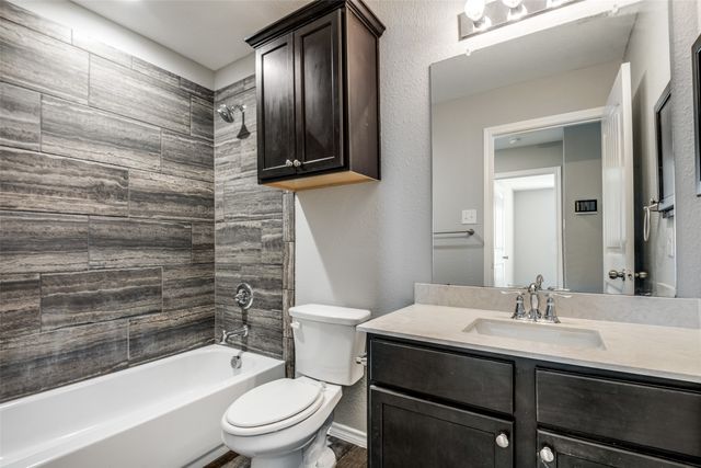 519 Long Prairie Drive, Royse City, TX 75189