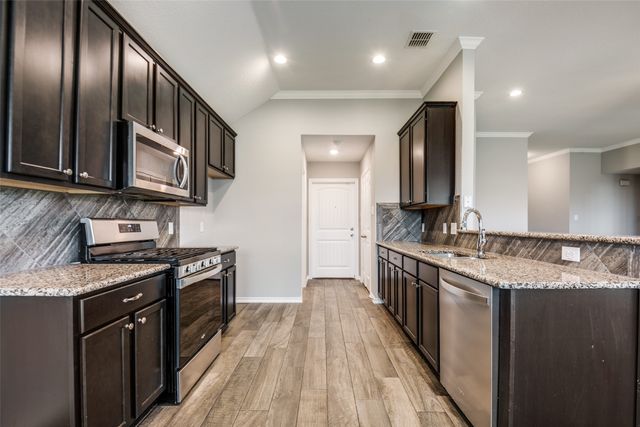 519 Long Prairie Drive, Royse City, TX 75189