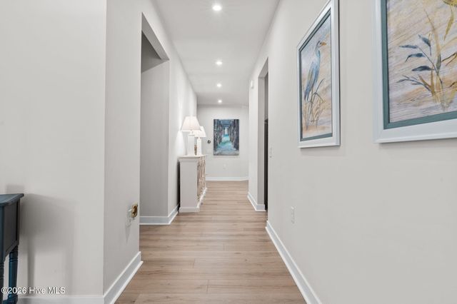 1222 Middle Crest Drive NE, Bolivia, NC 28422