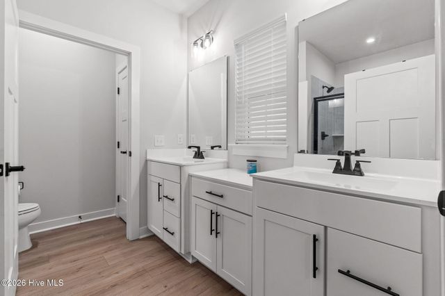 1222 Middle Crest Drive NE, Bolivia, NC 28422