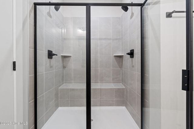 1222 Middle Crest Drive NE, Bolivia, NC 28422