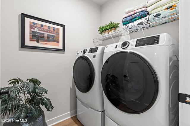 1222 Middle Crest Drive NE, Bolivia, NC 28422