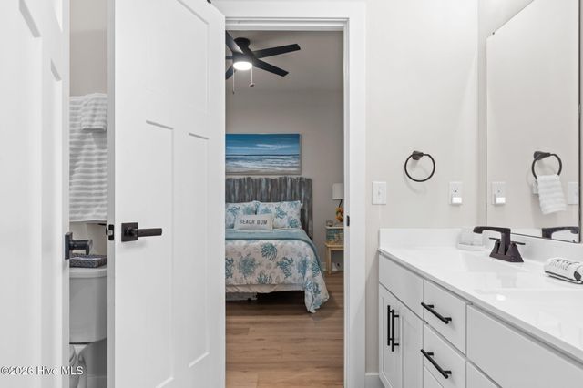 1222 Middle Crest Drive NE, Bolivia, NC 28422