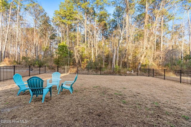 1222 Middle Crest Drive NE, Bolivia, NC 28422