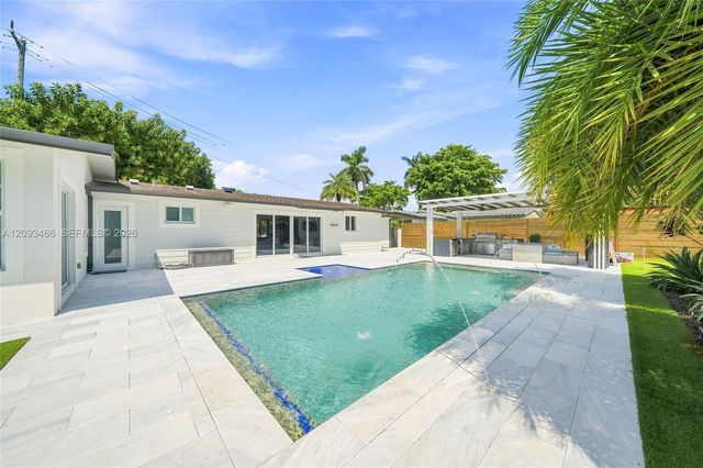 8031 SW 97th Avenue, Miami, FL 33173