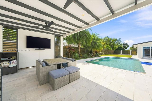 8031 SW 97th Avenue, Miami, FL 33173