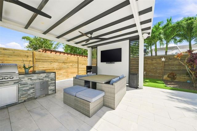 8031 SW 97th Avenue, Miami, FL 33173